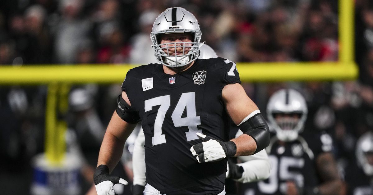 Raiders: Barry Sims, Donald Penn or Kolton Miller 2000s All-Quarter Century Team?