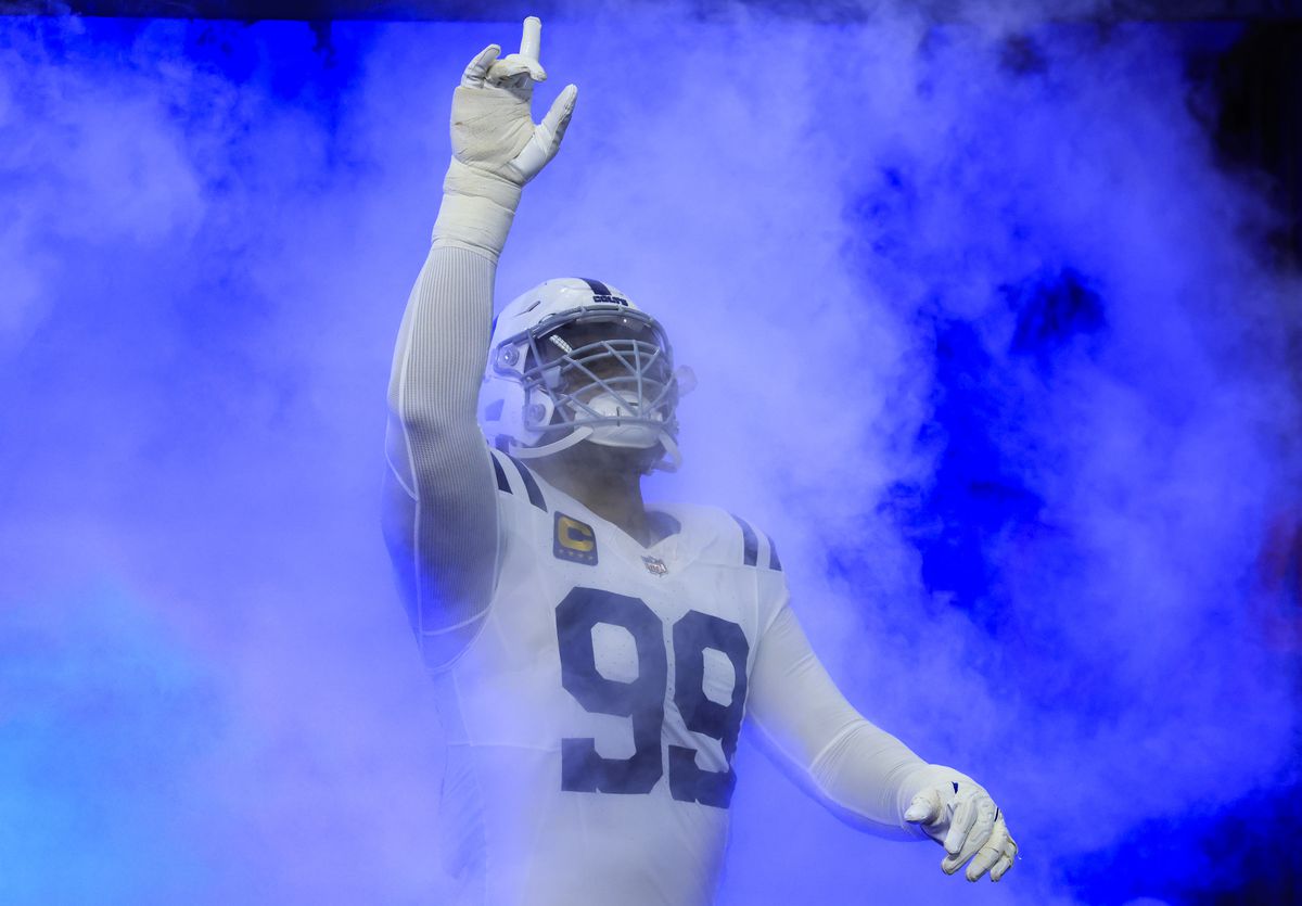 Tennessee Titans v Indianapolis Colts