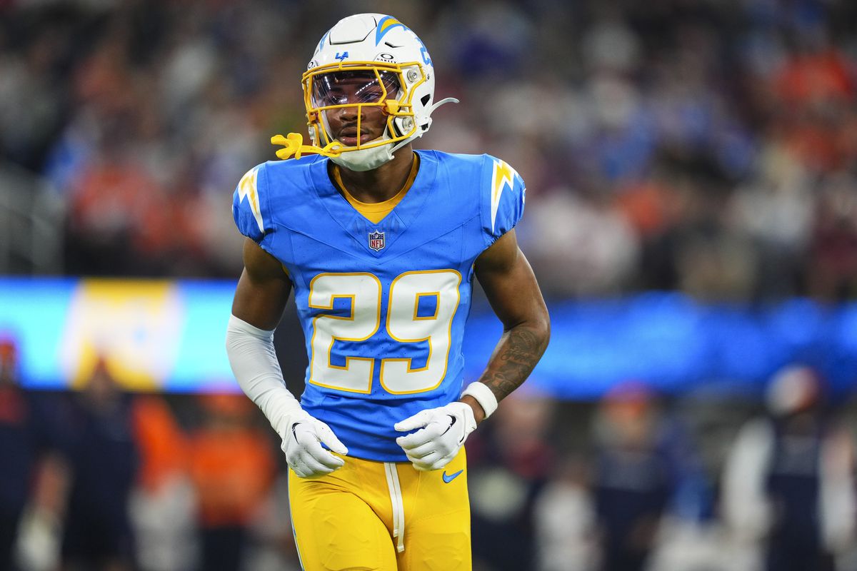 Denver Broncos v Los Angeles Chargers