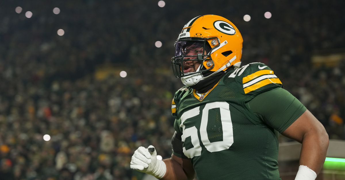 Packers sign Zach Tom to a historic contract for an offensive lineman