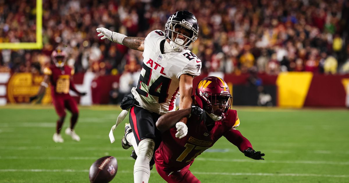 Billy Bowman or Dee Alford in the slot? Falcons cornerback review with Allen Strk