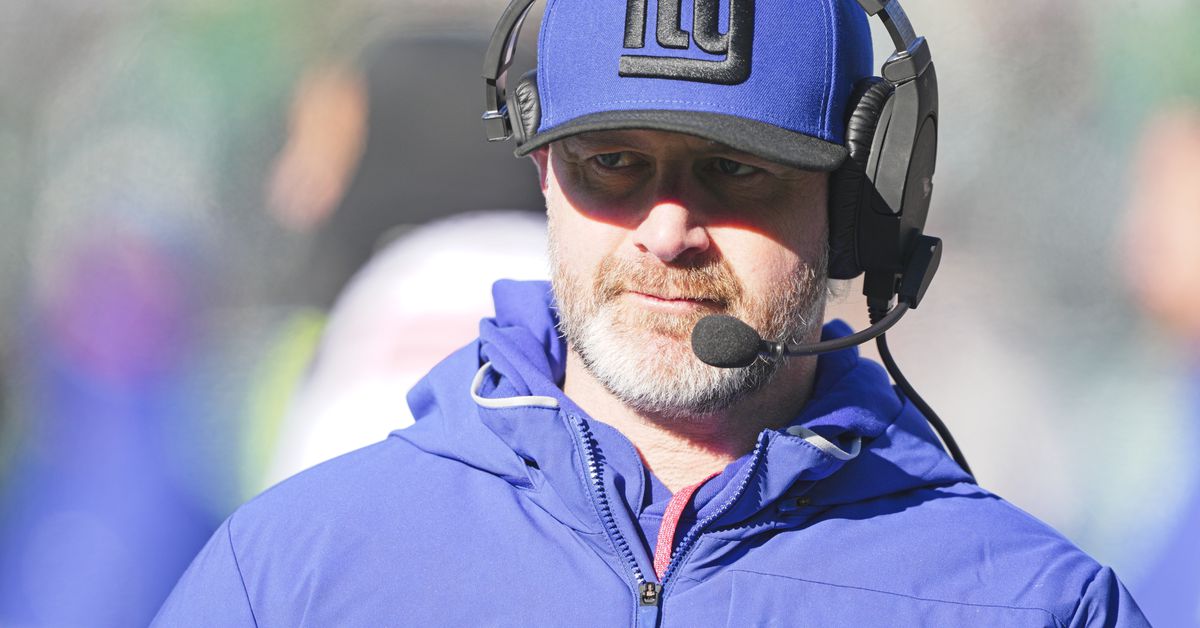 Where does Giants’ defensive coordinator Shane Bowen rank among his peers?