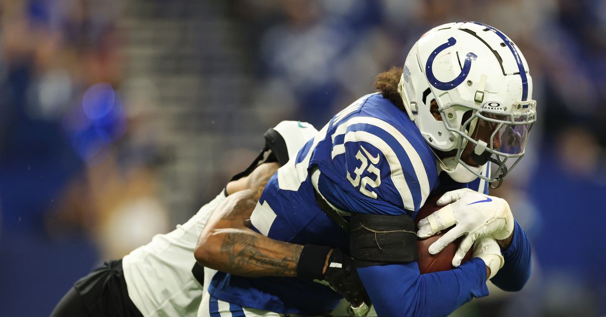 Colts unsigned starting safety remains one of ESPN’s still available top free agents overall