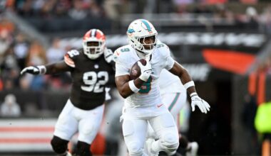 Dolphins trade updates: Miami looking for tight end after sending Jonnu Smith to Pittsburgh Steelers