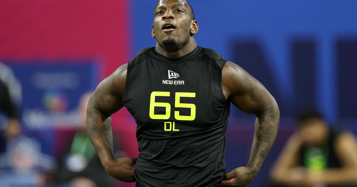 The Panthers and 2nd round pick Nic Scourton have come to terms on his rookie contract