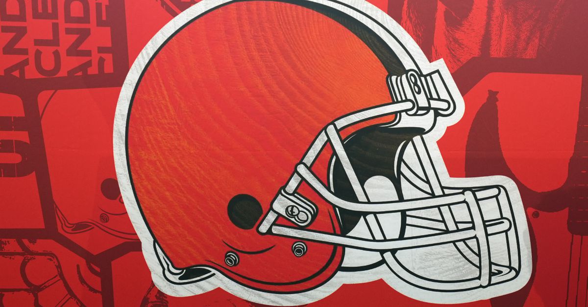 2025 NFL Draft: Browns, Jaguars trade details as Travis Hunter goes to Jacksonville