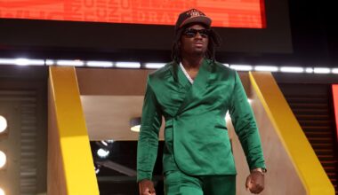 Duke Tobin and Mike Brown say Shemar Stewart needs to join Bengals; Agent fires back