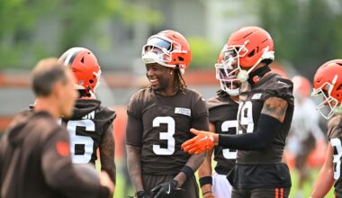 NFL power rankings: Browns skill position roster ranked near bottom but not last