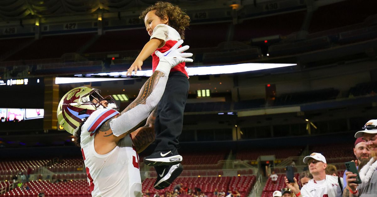 Browns reportedly sign RB Toa Taua: Who is he, and what’s his story?