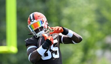 Browns TE room: Salary cap hits in 2025 - Similar to WR, it’s Njoku...and then everyone else