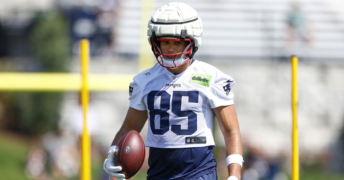 Consistent Hunter Henry draws comparison to former Mike Vrabel All-Pro