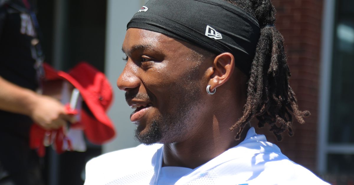 Atlanta Falcons news, rumors, injuries, training camp reporting for today