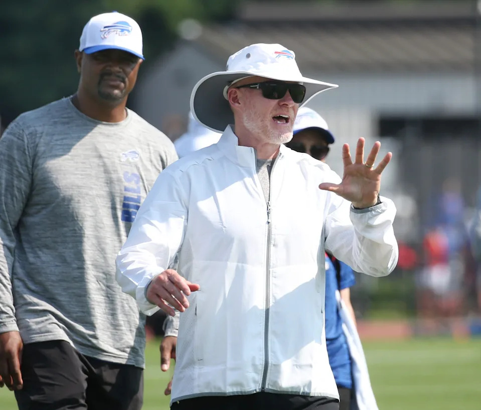 Buffalo head coach Sean McDermott adjusts a play during drills on the opening day of Buffalo Bills training camp.