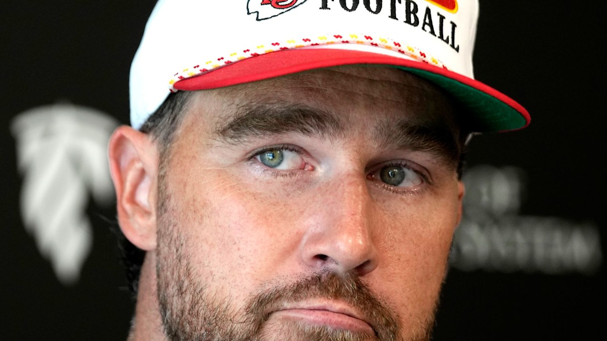 Travis Kelce's new look gets fans talking after he marks 'end' of an era