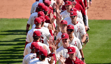 Hogs Host Bears in In-State Midweek Matchup