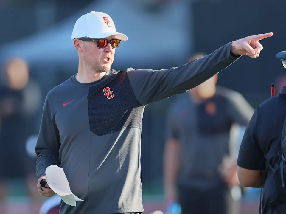Los Angeles, CA - July 30:  USC football head coach Lincoln Riley watches the team on the first day of USC football preseason camp at USC Howard Jones Field in Los Angeles Wednesday, July 30, 2025.  (Allen J. Schaben / Los Angeles Times via Getty Images)