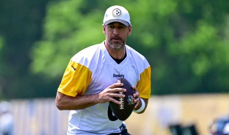 Pittsburgh Steelers QB Aaron Rodgers