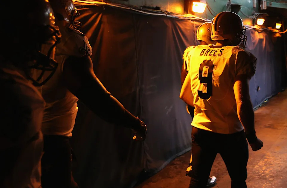 OAKLAND, CA - NOVEMBER 18: Drew Brees #9 of the New Orleans Saints walks out of the tunnel for their game against the Oakland Raiders at O.co Coliseum on November 18, 2012 in Oakland, California. (Photo by Ezra Shaw/Getty Images)