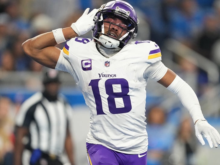 Justin Jefferson On The Field