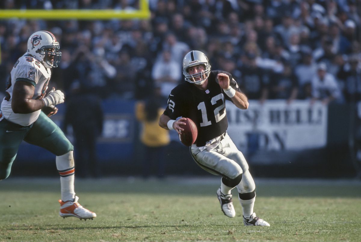 Oakland Raiders v Miami Dolphins