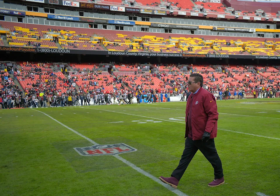 LANDOVER, MD - NOVEMBER 18: Washington Redskins owner Dan Snyder during a game between the Washington Redskins and the Houston Texans at FedEX Field on November 18, 2018, in Landover, MD. (Photo by John McDonnell/The Washington Post via Getty Images)