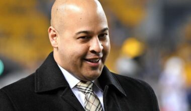 Pittsburgh Steelers sign GM Omar Khan to three-year extension