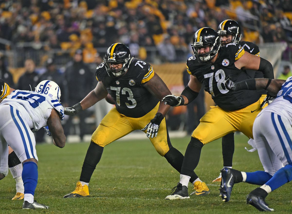 Indianapolis Colts v Pittsburgh Steelers