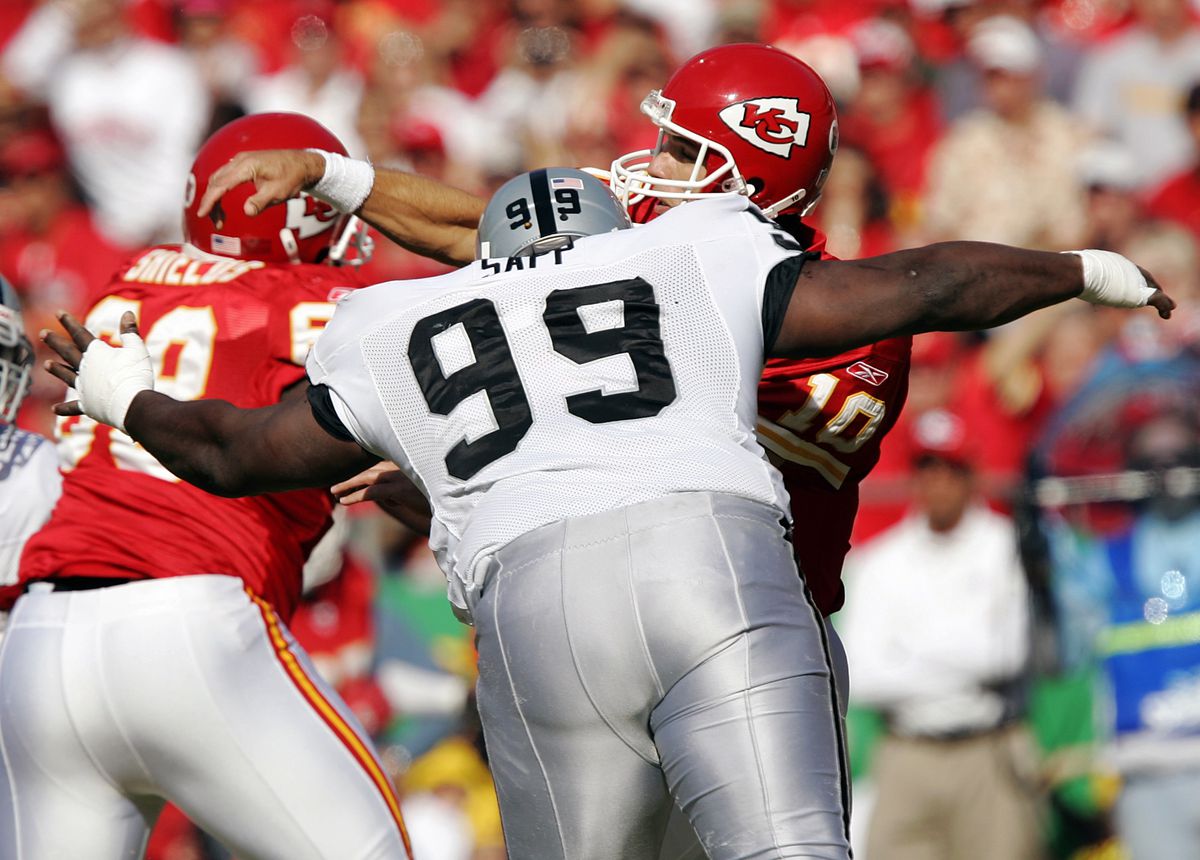 Oakland Raiders v Kansas City Chiefs