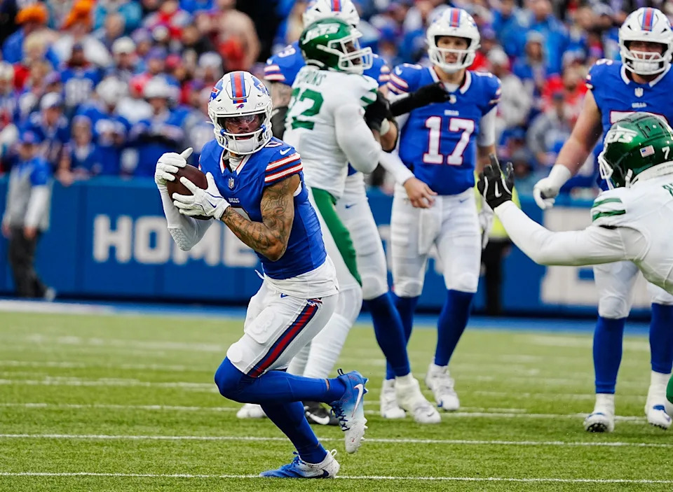 Buffalo Bills wide receiver Keon Coleman (0) runs with the ball after catching a pass during first half action at the Bills home game against the New York Jets at Highmark Stadium in Orchard Park on Dec. 29, 2024.