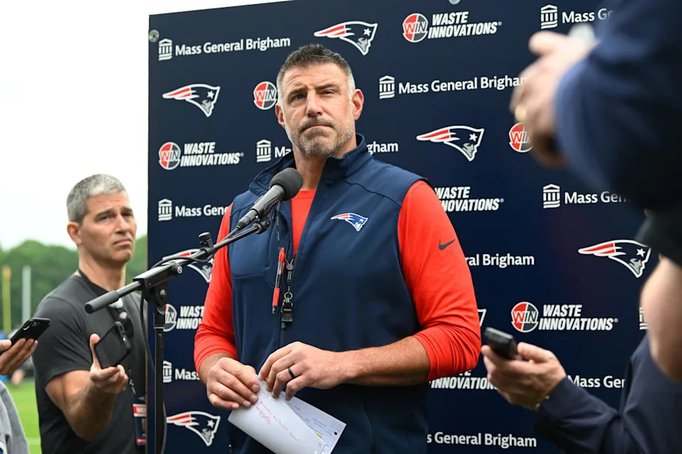 New England Patriots head coach Mike Vrabel holds a press conference before minicamp at Gillette Stadium.