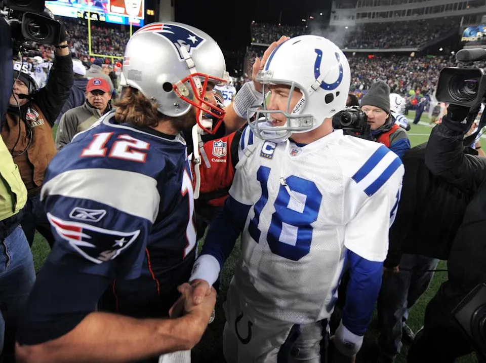 <em>Indianapolis Colts quarterback Peyton Manning, right, meets with New England Patriots quarterback Tom Brady after a game at Gillette Stadium.</em><strong>Matt Detrich/IndyStar / USA TODAY NETWORK</strong>Matt Detrich/IndyStar / USA TODAY NETWORK