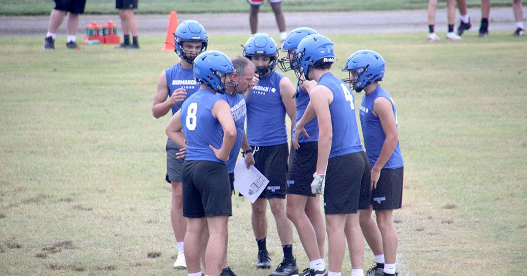 Lions return to 7-on-7 league action as defending champs | Sports