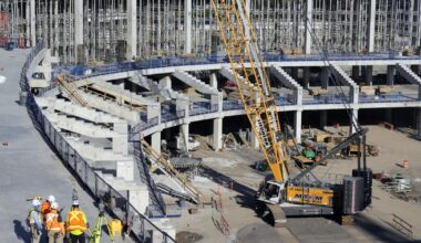 Construction halted at new Tennessee Titans Stadium after noose found at site | National Sports