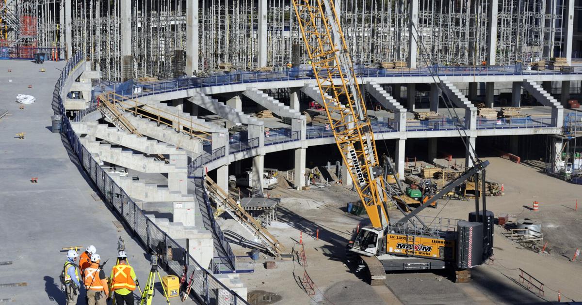 Construction halted at new Tennessee Titans Stadium after noose found at site | National Sports