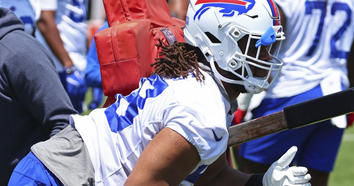 Bills finally sign second-round pick T.J. Sanders with 95% guaranteed | Sports