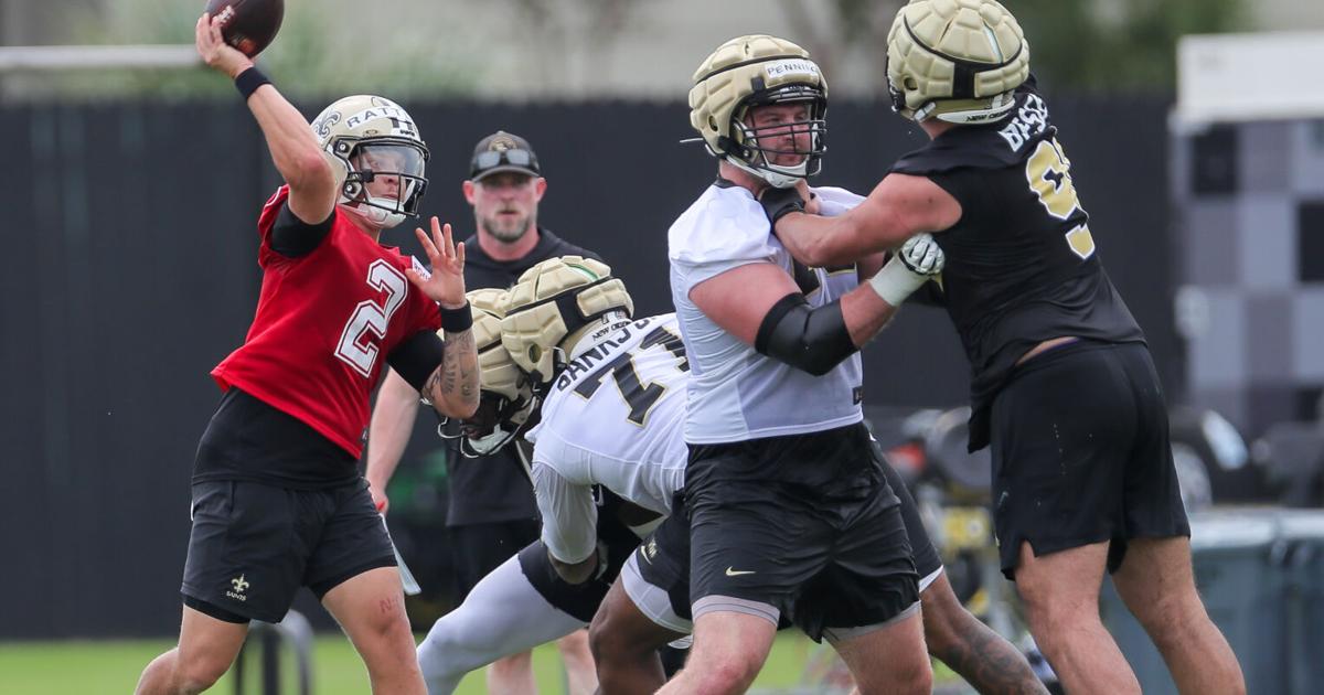 How do Saints QBs handle the mental side of a camp battle? | Saints