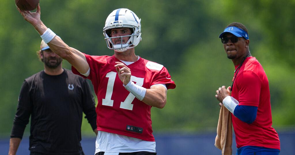 Selection process: Jones, Richardson begin competition to be Colts starting QB | Colts