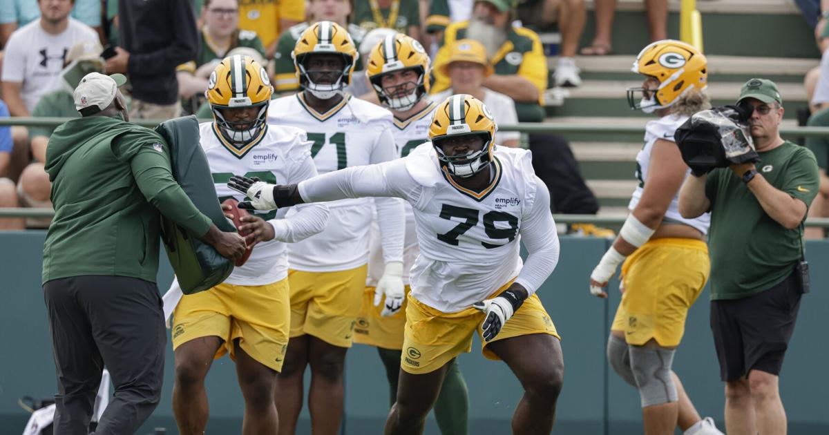 With big-ticket left guard Aaron Banks temporarily sidelined, Travis Glover gets chance to ‘re-earn’ Packers’ trust | Top Stories