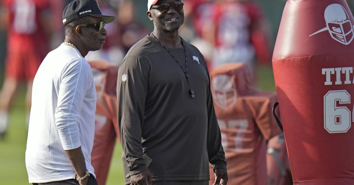 Buccaneers Camp Football - Columbia Missourian