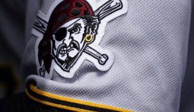 Extra innings: Bucs need to sit out this trade deadline | Sports