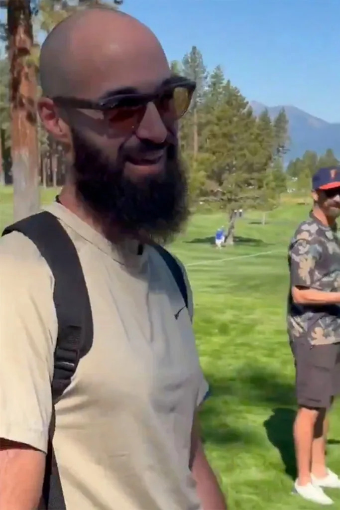A fan was denied an autograph from Aaron Rodgers after the Steelers quarterback accused him of being an “autograph hound” while at the American Century Championship celebrity tournament in Lake Tahoe on Thursday. X/GilbertoManzano