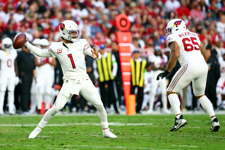 Dec 17, 2023; Glendale, Arizona, USA; Arizona Cardinals quarterback Kyler Murray (1) throws a pass during the third quarter against the San Francisco 49ers at State Farm Stadium. Mandatory Credit: Mark J. Rebilas-USA TODAY Sports