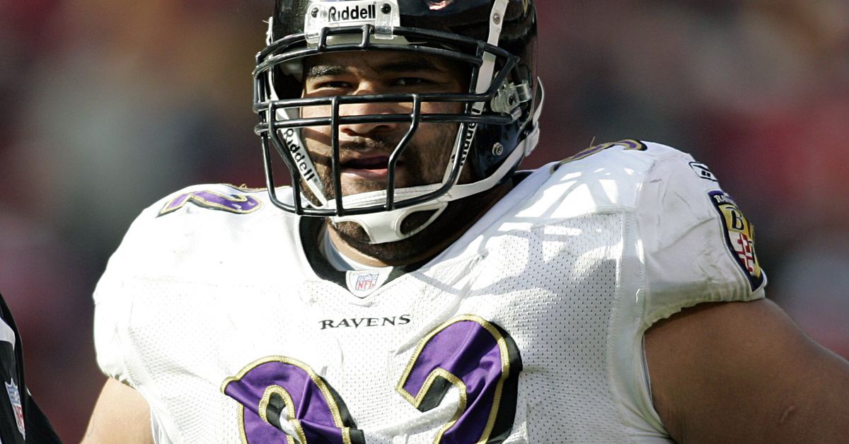 Baltimore Ravens All Quarter Century Team: Defensive Tackle No. 1