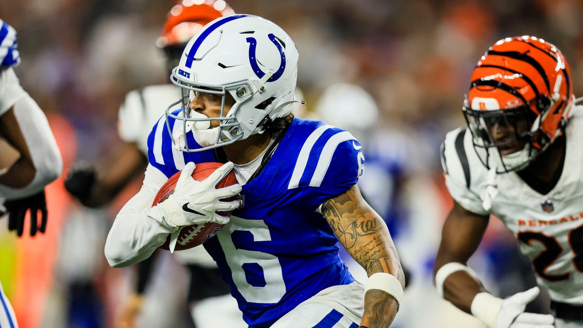 A closer look at WR Anthony Gould