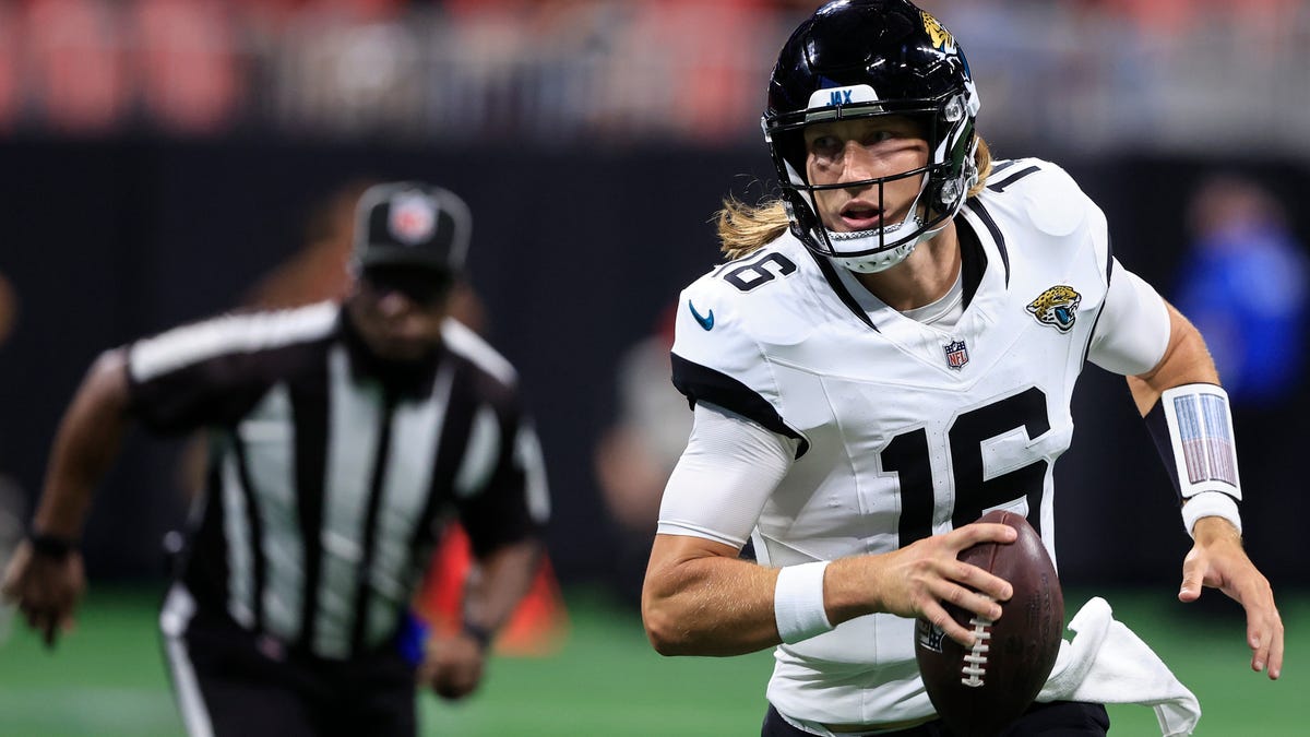 Jacksonville Jaguars QB Trevor Lawrence out for Detroit Lions game