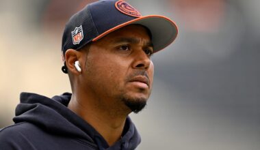 NFL world reacts to Chicago's bold move