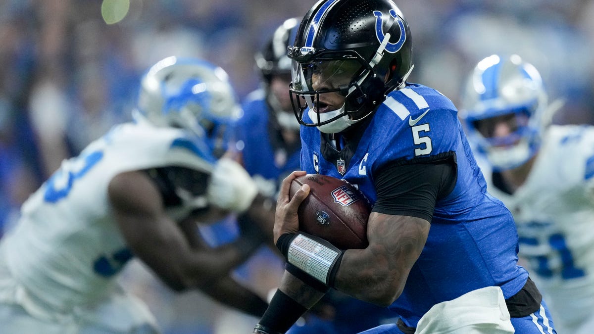 NFL teams that should change their alternate helmets