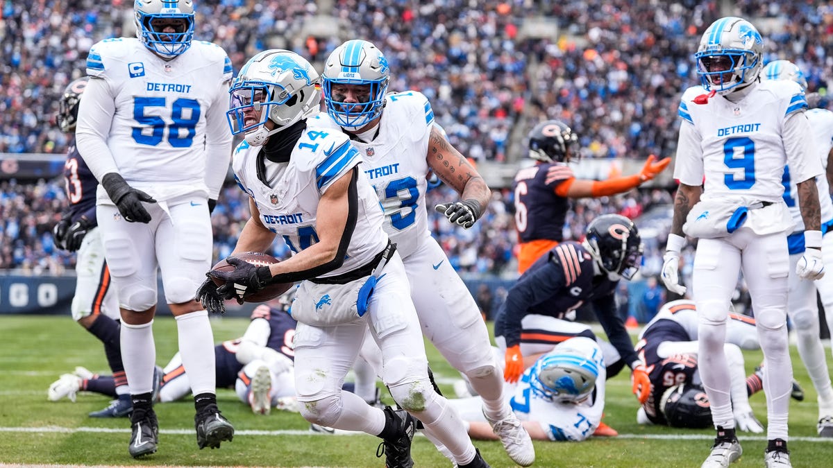 Detroit Lions offense too much for Bears to handle in 34-17 win