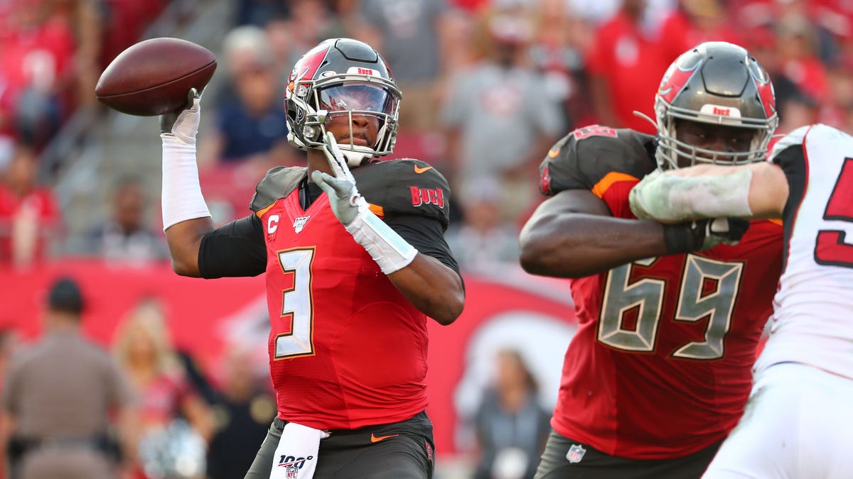 Who lands former Bucs pick Jameis Winston land in 2015 NFL re-draft?