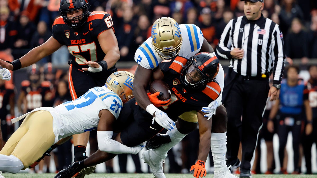 Oluwafemi Oladejo is making the Titans excited in this NFL summer